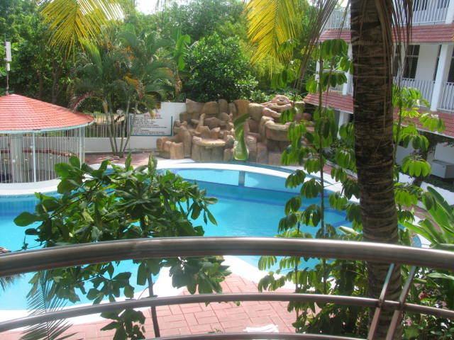 Hotel Y Suites Bugambilias Ринкон де Гуаябитос Екстериор снимка